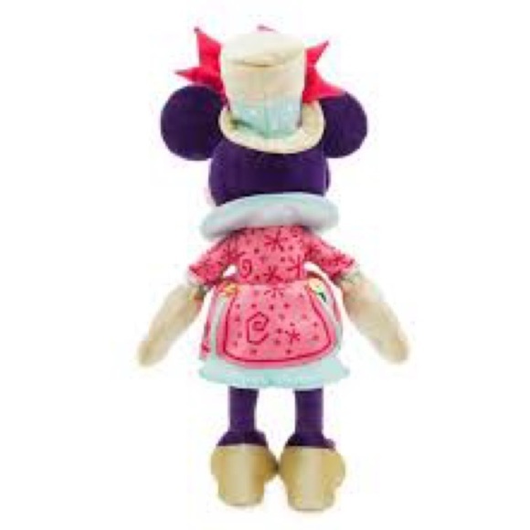 Minnie Mouse: The Main Attraction Plush – Mad Tea Party - Picture 2 of 5